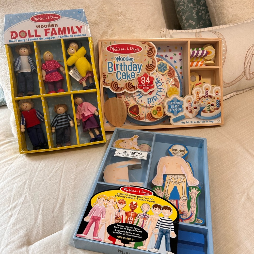 Melissa & Doug 3 Colorful Doll Family and Birthday Cake Sets  age 3 plus ( NWT)
